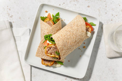Wrap integrale al burger di tacchino impanato 