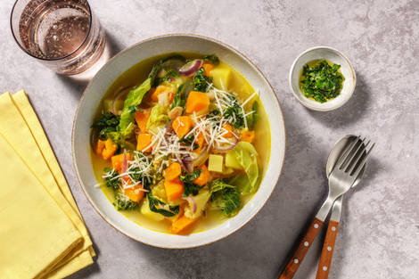 Minestra dell'orto alla zucca e cannellini