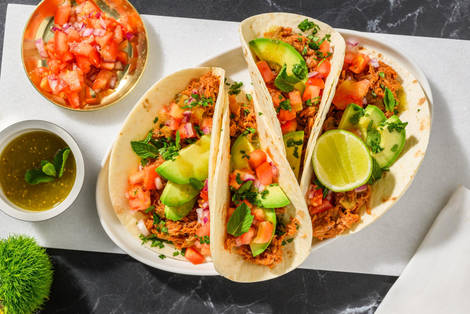 Carnitas Pulled Pork gefüllte Tacos