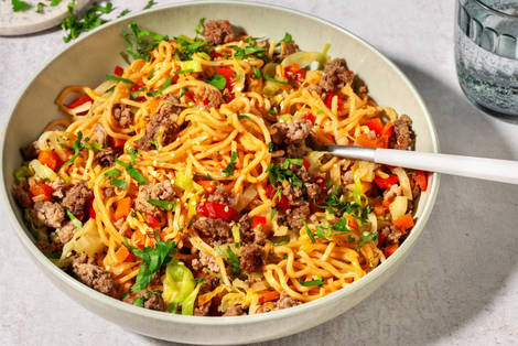 Bulgoginoedels met varkensgehakt en wokgroenten