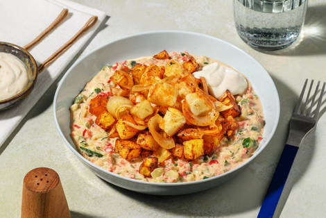 Würfelsalat mit Harissa-Grillkäse 