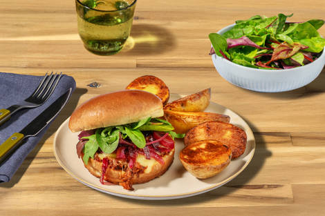 Burger 'Re del barbecue' al pulled pork e cheddar