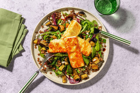 Ensalada de lentejas con queso estilo chipriota