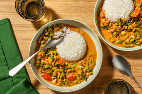 Creamy Pea and Edamame Curry