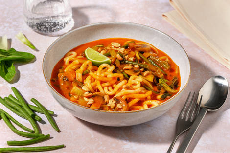 Red Thai Style Coconut Chicken Udon Soup