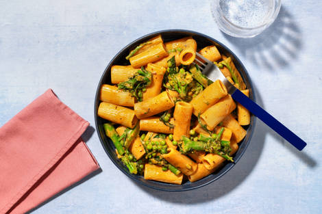 Spicy Cajun Tomato & Super Greens Rigatoni