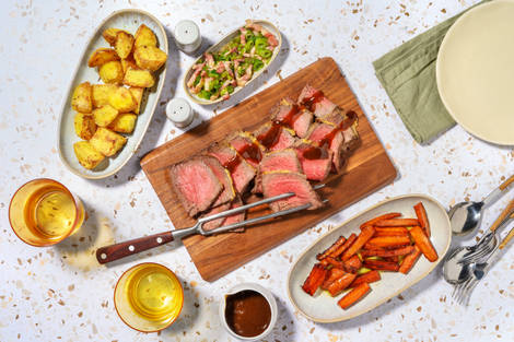 Mustard Crusted Roast Beef and Red Wine Jus