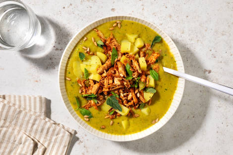 Romige groentesoep met pulled chicken