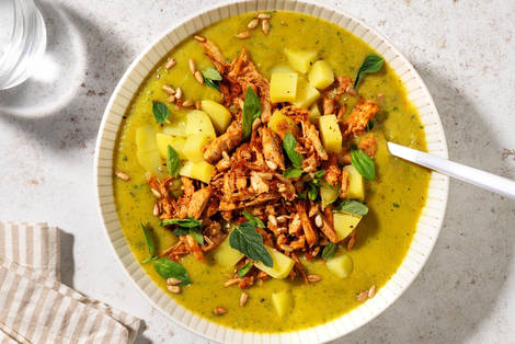 Romige groentesoep met pulled chicken