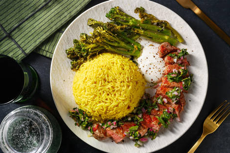 Sambal-Steak mit Aprikosen-Broccoli