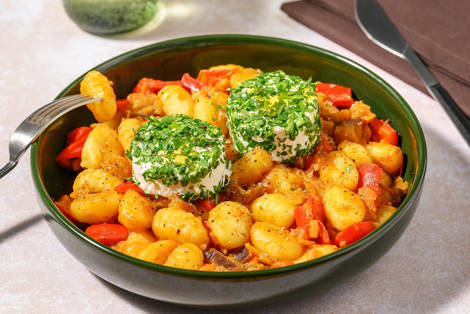 Ratatouille mit gekräuterten Ziegenkäsetalern