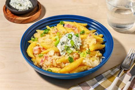 Schupfnudelpfanne mit Bacon und Sauerkraut