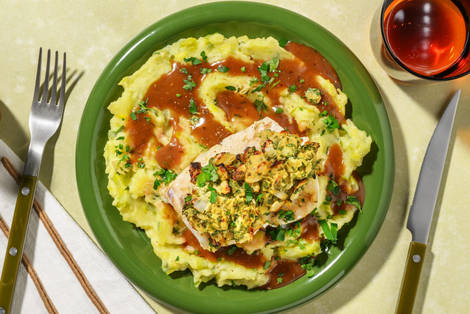 Seehecht mit Kräuter-Mandel-Kruste