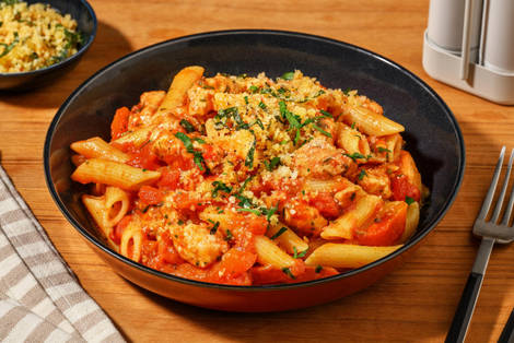 Pasta al Pomodoro mit Hähnchengeschnetzeltem