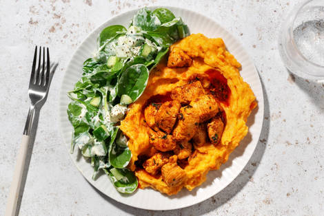 Paprika-Hähnchen auf buntem Gemüsestampf