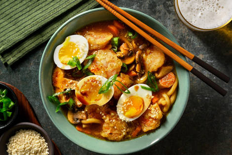 Luxe miso ramen met tempura van garnalen