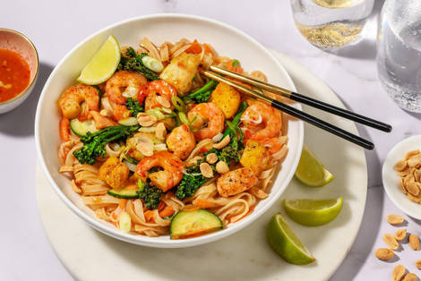 Salade de nouilles aux produits de la mer et broccolini