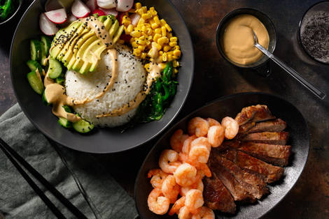 Poké Bowl Surf & Turf au ponzu et avocat