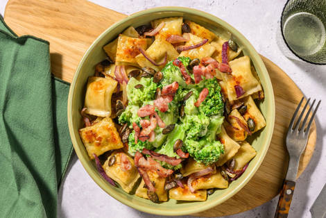 Mini-Maultaschen mit extra Bacon in Käse-Sahne-Soße