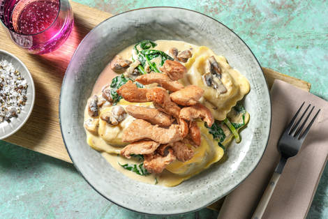 Girasoli mit Tomate-Mozzarella-Füllung und extra Hähnchen