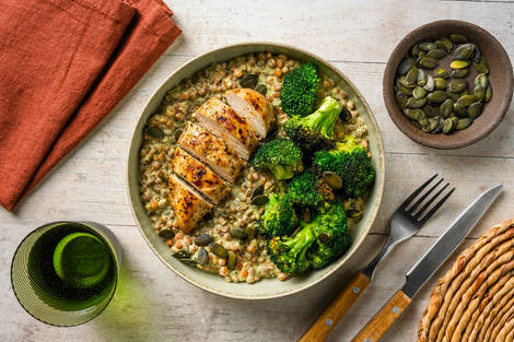 Hähnchenbrust auf sahnigem Linsengemüse