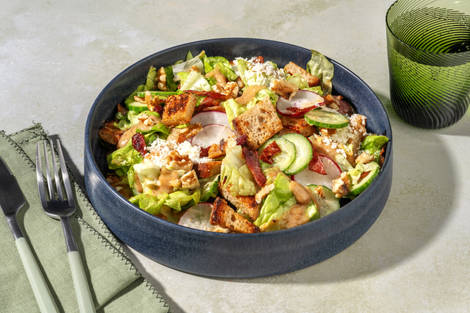 Crispy Bacon & Crouton Walnut Salad