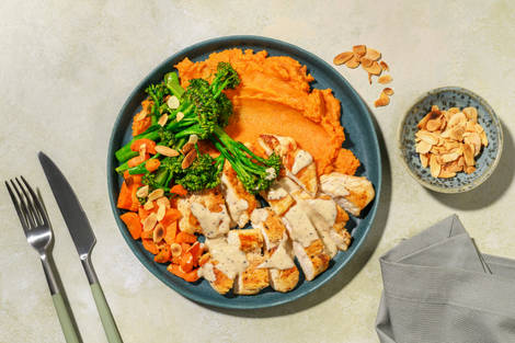 Golden Chicken Tenders & Creamy Pepper Sauce