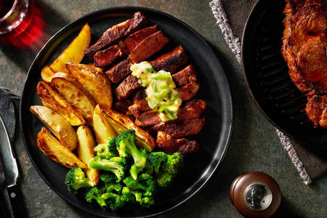 Tagliata di manzo al burro Jerk aromatico al lime