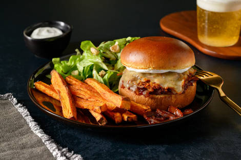 Cranberry and Pulled Pork Burger