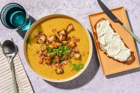 Velouté de céleri, lardons & cerfeuil