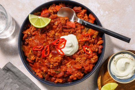 Chili hot di carne, fagioli rossi e peperoni