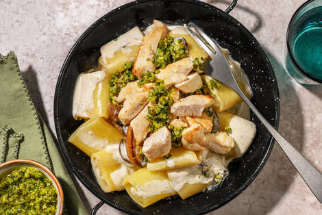 Paccheri mit Pistazien-Gremolata & extra Bio-Hähnchengeschnetzeltes
