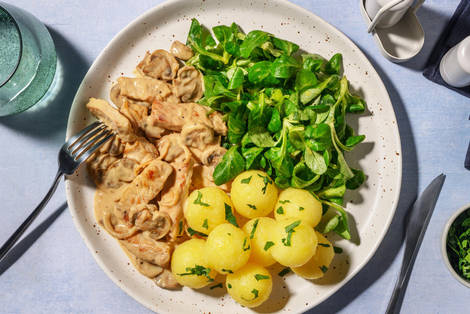 Rahmschwammerl mit Klößen & Bio-Schweinefleischstreifen