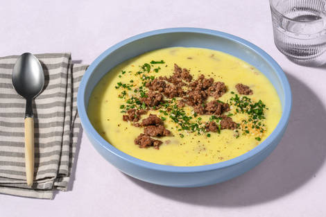 Omas Klassiker: Käse-Lauch-Suppe mit Bio-Hackfleisch