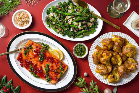 Saumon et gremolata aux pistaches, glaçage aux cranberries