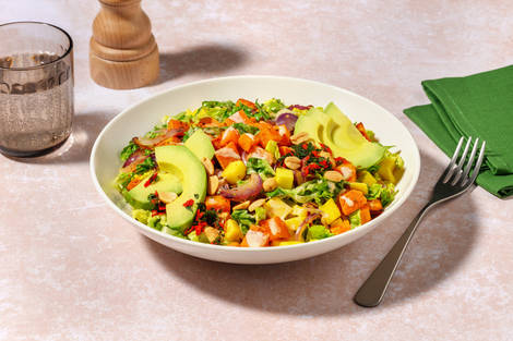 Tropische Salat-Bowl mit Süßkartoffel 