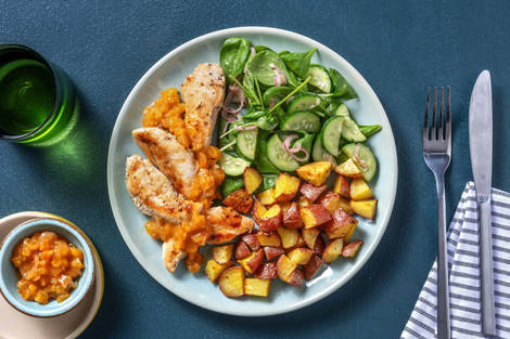 Filets de poulet aux abricots avec pommes de terre rôties