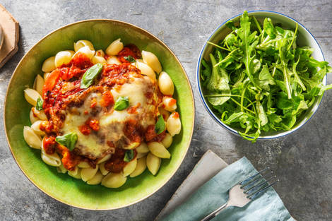 Verse conchiglie met aubergine uit de oven