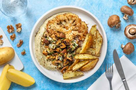 Bloemkoolsteak met blauwekaas-topping 