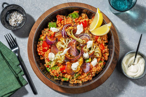 Blumenkohl-Tabbouleh mit Pfirsich-Ajvar-Dressing