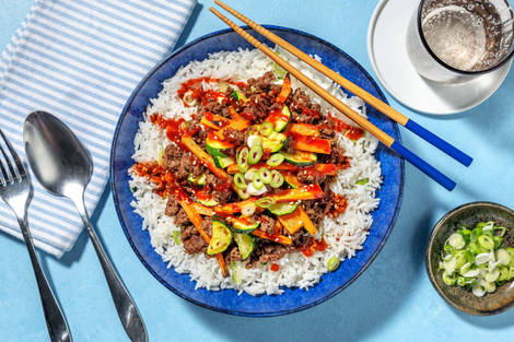 Bols de riz style bibimbap épicés aux œufs et au Beyond Meat® 