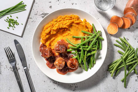 Cal Smart Cranberry-Glazed Turkey Meatballs