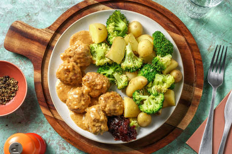 Boulettes de viande à la suédoise en sauce crémeuse