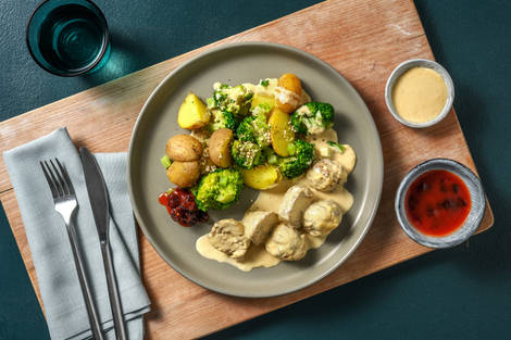 Boulettes de viande à la suédoise en sauce crémeuse
