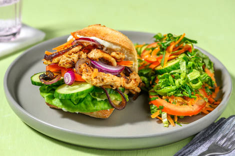 Broodje kipgyros met aioli