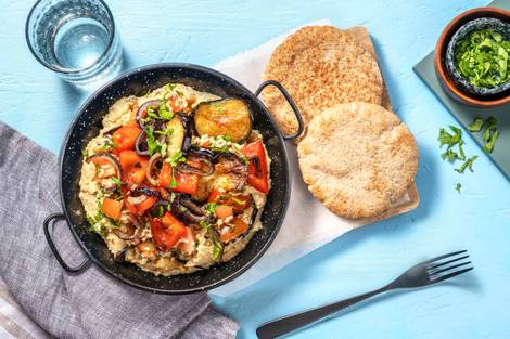 Bulgur bowl met homemade hummus