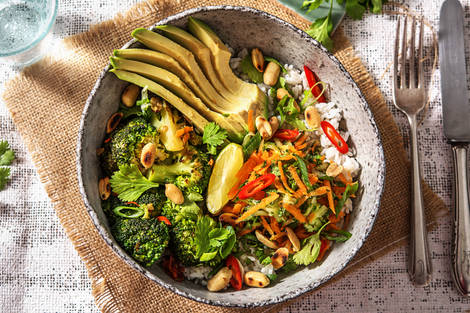 Vegane Bowl nach Thai-Art