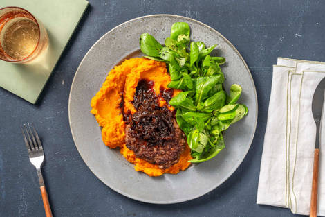 Burger de sanglier et jus au chutney d'oignon piquant