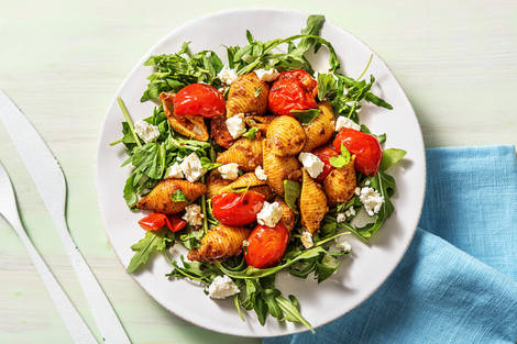 Conchiglie au pesto rouge et à la feta