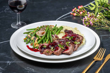 Contre-filet de bœuf et réduction balsamique-bleuets